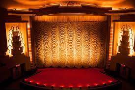 5 नोव्हेंबरपासून राज्यात 50 टक्क्यांच्या उपस्थितीत नाट्यगृह होणार सुरु, राज्य सरकारची परवानगी