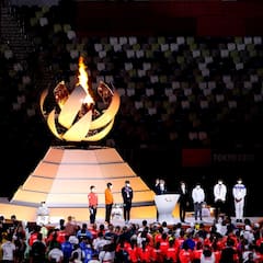 InPics: ముగిసిన టోక్యో ఒలింపిక్స్... అట్టహాసంగా ముగింపు వేడుకలు