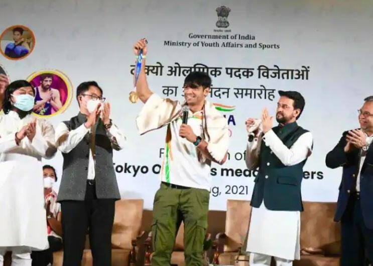 indian olympic winners honored in delhi neeraj chopra said this is gold medal of whole country Olympic Winners: દિલ્હીમાં ઓલિમ્પિક વિજેતાઓનું કરાયું સન્માન, નીરજ ચોપરાએ કહ્યું- આ ગોલ્ડ મેડલ મારો નહીં પણ સમગ્ર દેશનો