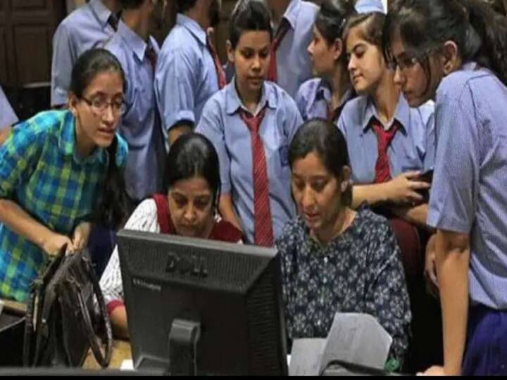 CBSE Class 12th Term-1 results 2022 released CBSE 12th Result 2022 : CBSE 12वीच्या परीक्षेचा निकाल जाहीर, कशी मिळवाल गुणपत्रिका? जाणून घ्या...