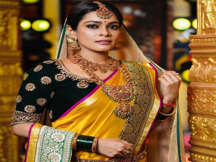 அறுசுவை நிரம்பிய பாற்குடம்.. ஆடும் நடையே நாட்டியம் அறுசுவை நிரம்பிய பாற்குடம் ஆடும் நடையே நாட்டியம்..