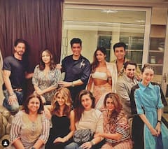 Shah Rukh Khan, Wife Gauri, Karan Johar, Kareena Kapoor Khan, Malaika Arora & Others Party Together On Sunday Night; See Pics
