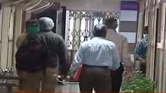 SSC Issue: প্রতিবাদের জেরে এসএসসির নিয়োগ নিয়ে চেয়ারম্যানের সঙ্গে শিক্ষামন্ত্রীর বৈঠক