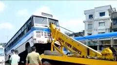 Accident Death: দ্বিতীয় হুগলি সেতুর মুখে বাইকে বাসের ধাক্কা, ঘটনাস্থলেই মৃত্যু আরোহীর