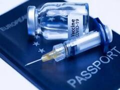 लंदन: वैक्सीन पासपोर्ट के खिलाफ सड़कों पर उतरे लोग, बीबीसी स्टूडियो की तरफ बढ़ने के दौरान पुलिस से झड़प