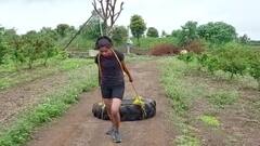 Nashik दंगल गर्ल: वडिलांचं स्वप्न पूर्ण करण्यासाठी नाशिकची रुपाली रौंदळ घेतेय कुस्तीचे धडे