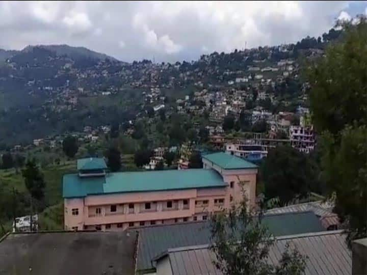 Independence Day Special Jawaharlal Nehru Wrote Autobiography Some Parts in Almora Historic Jail ann Almora News: नेहरू ने इस जेल में लिखी थी अपनी आत्मकथा के कुछ अंश, ये है आजादी के दीवानों का जीवित दस्तावेज