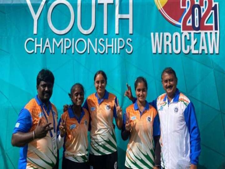 Indian Compound cadet Women's team creates World record in Qualification round at World youth Archery Championships in Poland உலக யூத் வில்வித்தை சாம்பியன்ஷிப்: கோவை வீராங்கனை உள்ளிட்ட 3 பேர் கொண்ட அணி  உலக சாதனை !