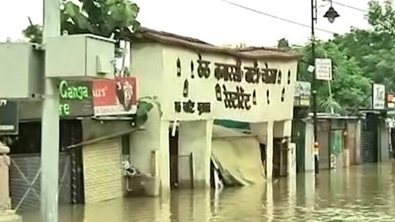 Special Report : गंगेला आला पूर, वाराणसी चिंतातूर! वाराणसीच्या रस्त्यांना नद्यांचं स्वरूप का आलं?