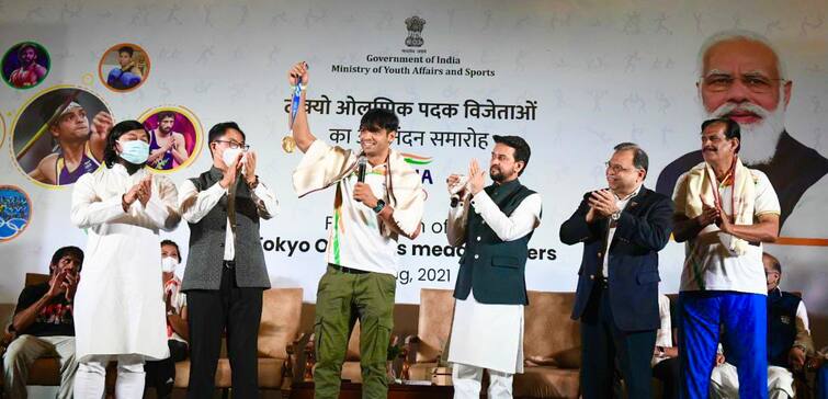 Olympic Winners Olympic Winners Honoured In Delhi, Neeraj Chopra Said this is nations medal Olympic Winners: ਓਲੰਪਿਕ ਜੇਤੂਆਂ ਦਾ ਦਿੱਲੀ ਵਿੱਚ ਸਨਮਾਨ, ਨੀਰਜ ਚੋਪੜਾ ਬੋਲੇ - ਪੂਰੇ ਦੇਸ਼ ਦਾ ਗੋਲਡ ਮੈਡਲ