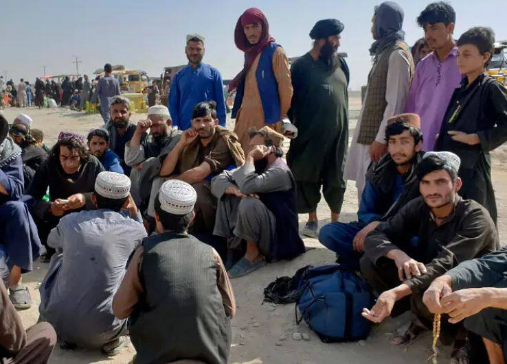 indian embassy issues security advisory for indian nationals in afghanistan taliban war  ભારત સરકારે મઝાર-એ-શરીફથી રાજદૂતોને પાછા બોલાવ્યા,  એડવાઇઝરી જાહેર કરી કહ્યું- હવાઈ સેવા બંધ થાય તે પહેલા અફઘાનિસ્તાનથી પાછા ફરો
