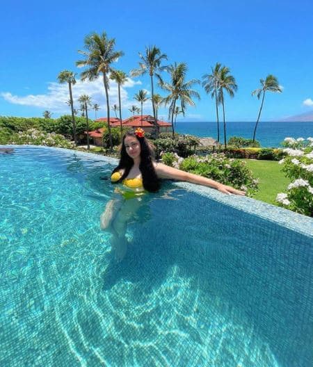 These pics of Trishala is a proof that the star-kid is indeed having a time of her life during her recent vacation.