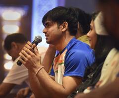Neeraj Chopra in Olympic: সংবর্ধনা মঞ্চে হলেন আবেগপ্রবণ, সামলে নিয়েই নীরজ বললেন অলিম্পিক্সে আবারও সোনা জিততে চাই