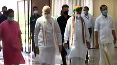 BJP's Parliamentary meet begins; PM likely to address Opposition's uproar in the houses
