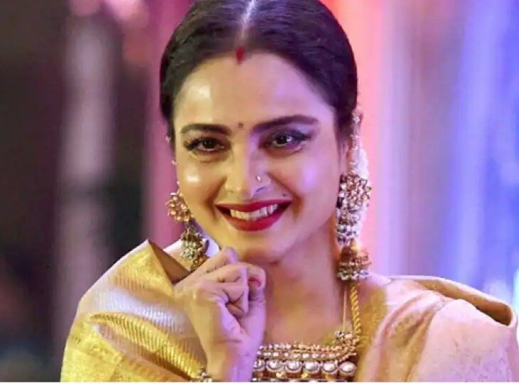 जब Rekha ने दोस्तों को बताई थी एक्ट्रेस बनने की बात, जवाब मिला था, ‘शक्ल देखी है आइने में अपनी?’