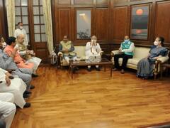 एक फ्रेम में पक्ष और विपक्ष: जब साथ नजर आए पीएम मोदी, अमित शाह और सोनिया गांधी