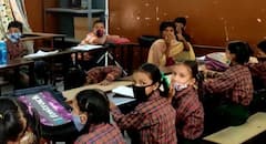 ਸਿਰਫ ਕੋਰੋਨਾ ਕੇਸਾਂ ਵਾਲੇ ਸਕੂਲ ਹੋਣਗੇ ਬੰਦ, ਰੋਜ਼ਾਨਾ ਇੱਕ ਹਜ਼ਾਰ ਤੋਂ ਵੱਧ ਬੱਚਿਆਂ ਦੇ ਹੋਣਗੇ ਟੈਸਟ 