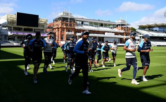 Ind vs Eng: లార్డ్స్ మైదానంలో టీమిండియా ప్రాక్టీస్... ఫీల్టింగ్ పై ప్రత్యేక దృష్టి Ind vs Eng: లార్డ్స్ మైదానంలో టీమిండియా ప్రాక్టీస్... ఫీల్టింగ్ పై ప్రత్యేక దృష్టి