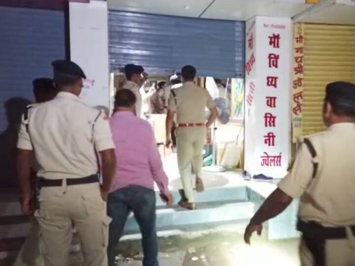 Patna Murder Gold businessman shot dead during robbery in bihta BJP Nikhil Anand raises questions about rising crime ann Patna Murder: लूट के दौरान स्वर्ण व्यवसायी की गोली मारकर हत्या, बढ़ते अपराध को लेकर BJP ने उठाए सवाल