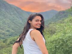 Actress Andrea Jeremiah  | என்னடி மாயாவி நீ - ஆண்ட்ரியா ஜெரேமியா போட்டோஷூட்