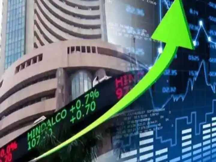Share Market Updates: Mumbai Stock Exchange rises, Sensex to 55 thousand Share Market Updates : मुंबई शेअर बाजारात तेजी, सेंसेक्स 55 हजारांच्यावर