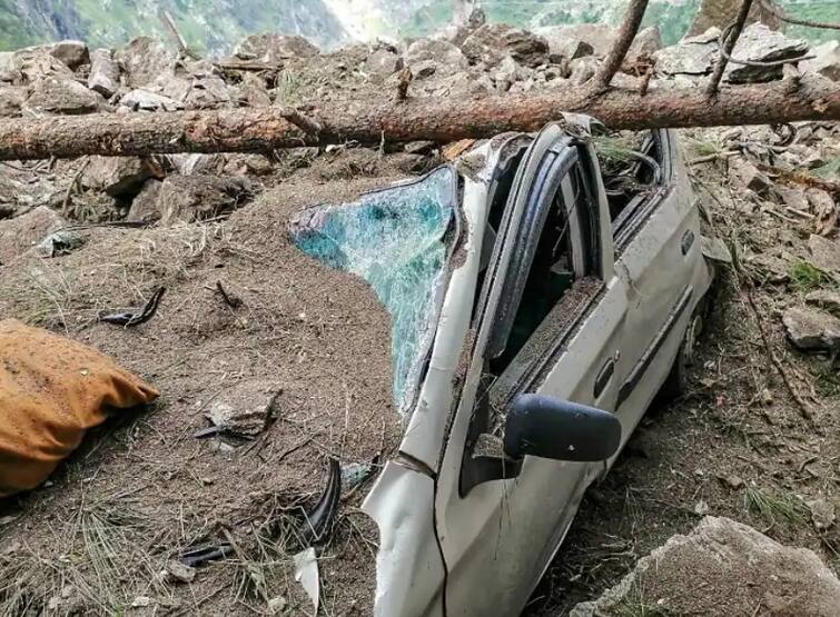 Kinnaur Landslide himachal pradesh s kinnaur district hit by landslide 10 dead many missing Kinnaur Landslide : हिमाचलमध्ये महाराष्ट्रातील तळीयेची पुनरावृत्ती, प्रवाशांनी भरलेल्या बसवर दरड कोसळली, आतापर्यंत 10 जणांचा मृत्यू
