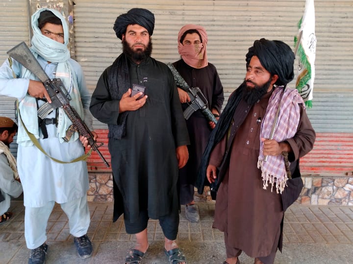 Afghan Government Battered in front of Taliban Gave Proposal to End War Afghanistan Taliban War: तालिबान लड़ाकों के आगे पस्त पड़ी अफगानिस्तान सरकार, सुलह के लिए दिया ये प्रस्ताव