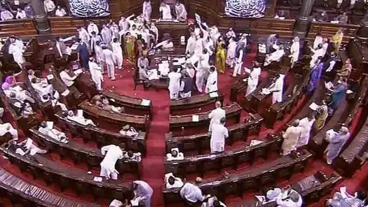 Parliament Uproar opposition Demands Apology For Unruly Behavior मार्शल प्रकरणावरून राजकीय महाभारत, संसद भवन परिसरात कालच्या गोंधळाचा निषेध