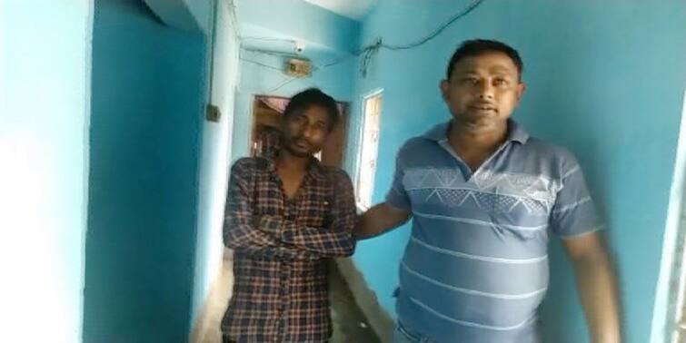 Sonarpur South 24 Paraganas Youth kidnapped for antique coin rescued from Surya Sen Metro Station by Police Sonarpur News: অ্যান্টিক কয়েন হাতানোর উদ্দেশ্যে অপহৃত যুবক, মুক্তিপণের ফাঁদে পাকড়াও ৫