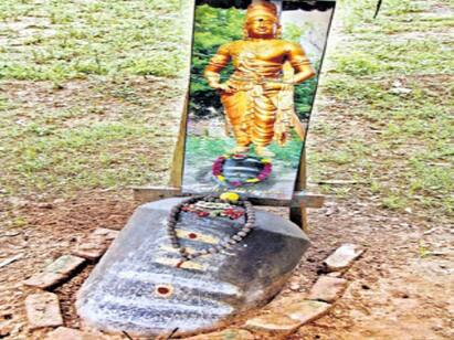 Know details about RAJA RAJA CHOLAN memorial ’உடையாளுர் இராஜராஜ சோழன் நினைவாலயம்’  அகழாய்வு செய்யுமா அரசு..?