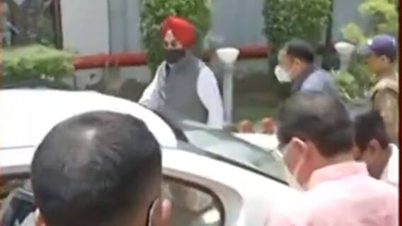 Haridwar के लक्सर पहुंचे CM Pushkar Dhami, राजकीय कन्या महाविद्यालय का करेंगे शिलान्यास | ABP Ganga