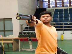 Tokyo Paralympics 2020: टोक्यो पैरालम्पिक में गोल्ड के लिए कड़ी मेहनत रहे हैं बागपत के आकाश, शूटिंग में कई उपलब्धियां कर चुके हैं हासिल