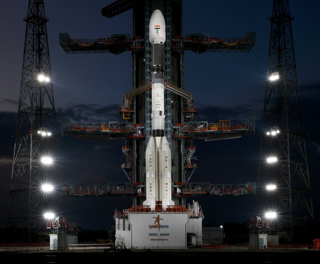 Telangana News Andhra Pradesh News India News Breaking Live Updates ISRO Live Updates: గతి తప్పిన జీఎస్‌ఎల్‌వీ రాకెట్.. కారణం ఏంటంటే..