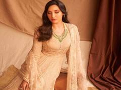 गहना, हुस्न और अदा: आज कुछ यूं नज़र आईं Nora Fatehi कि Fans खुद को भुला बैठे