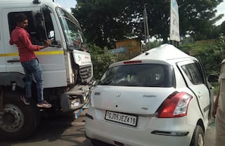 મહેસાણા હાઈવે પર કાર અને ટેન્કર વચ્ચે સર્જાયો અકસ્માત, કારમાં સવાર 3 લોકોના મોતથી અરેરાટી