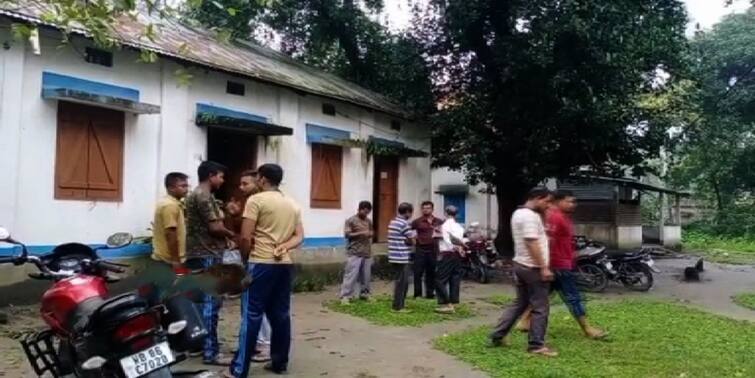 Shitalkuchi police station premises Homeguard's hanging body rescued Coochbehar Home Guard Death: শীতলকুচি থানা চত্বরে উদ্ধার হোমগার্ডের ঝুলন্ত দেহ