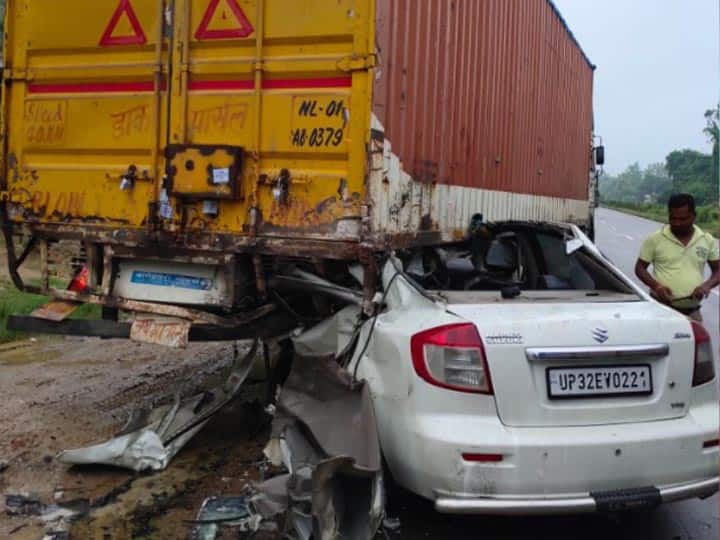Basti Accident: कंटेनर में जा घुसी बेकाबू कार, एक ही परिवार के 5 लोगों की मौत, योगी ने जताया दुख