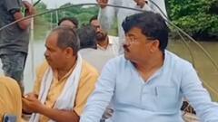 Fatehpur: जेल मंत्री Jai Kumar Jaiki ने नाव के सहारे लिया बाढ़ प्रभावित इलाकों का जायजा | ABP Ganga