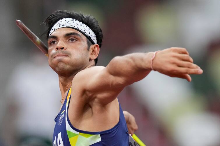 World Athletics Rankings: Olympics gold medalist Neeraj Chopra rises to No. 2 in world rankings World Athletics Rankings: বিশ্ব র‌্যাঙ্কিংয়ে ২ নম্বরে উঠে এলেন নীরজ