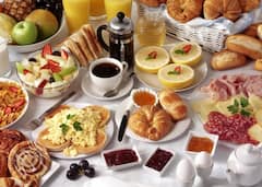 Health Tips: ఉదయాన్నే ఇవి తినండి.. ఆరోగ్యాన్ని కాపాడుకోండి.