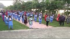 School Fees : शाळेच्या फीमध्ये 15% सवलत, पण इंग्रजी School Association चा विरोध ABP Majha