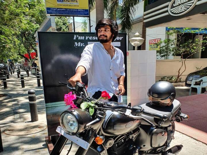 நயன்தாரா உடன் இணைந்து நெற்றிக்கண் படத்தில் நடித்துள்ளார் , இன்று ஹாட்ஸ்டாரில் படம் வெளியாகி உள்ளது