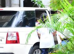 Jehangir First Pics: প্রথমবার প্রকাশ্যে সইফ-করিনার দ্বিতীয় সন্তান