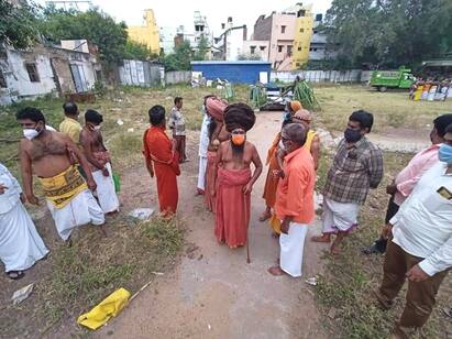 Madurai Adheenam funeral  Preparations for the full swing Madurai Adheenam: அபாய கட்டத்தில் மதுரை ஆதின அருணகிரிநாதர்: குரு முகூர்த்தத்திற்கு இடம் தேர்வு செய்த மடாதிபதிகள்!