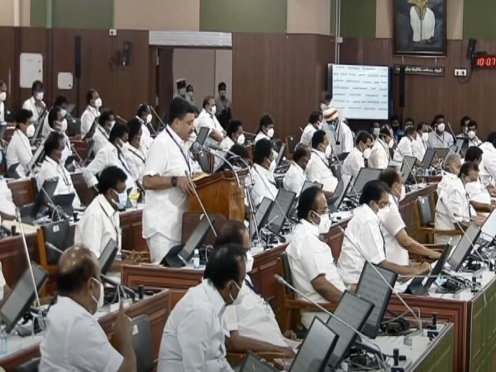 TN Budget 2021: தமிழ்நாட்டில் பெட்ரோல் விலை மீதான வரி ரூ.3 குறைப்பு - நிதியமைச்சர் அறிவிப்பு