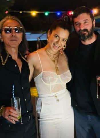 Kangana Ranaut Shares Pics From Wrap Up Party Of ‘Dhaakad’