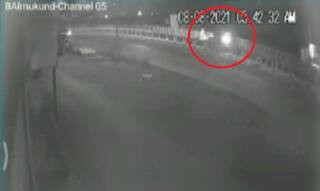 રાજકોટમાં સવારે સાયકલ પર નિકળેલા ઉદ્યોગપતિને બેફામ કારચાલકે અડફેટે લઈને ઉડાવતાં કરૂણ મોત, CCTV આવ્યા સામે