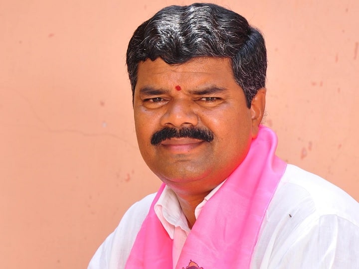 Ex MLA Payam Venkateswarlu Jailed for 6 months and fined in note for vote case Payam Venkateswarlu: పినపాక మాజీ ఎమ్మెల్యే పాయం వెంకటేశ్వర్లుకు 6 నెలల జైలుశిక్ష.. జరిమానా