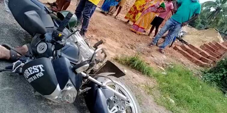Kakdwip severe bike accident 2 rider dead indentifies as forest officer Kakdwip Bike accident: ফের জাতীয় সড়কে ভয়াবহ বাইক দুর্ঘটনা, মৃত্যু ২ আরোহীর