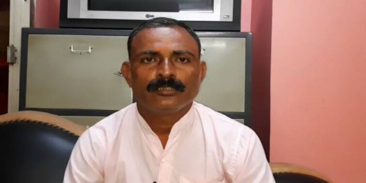 North Dinajpur Raigunj BJP Leader expelled from party disciplinary step alleged anti-party activities North Dinajpur: শৃঙ্খলাভঙ্গ ও দলবিরোধী কাজের অভিযোগে বিজেপি থেকে বহিষ্কৃত উত্তর দিনাজপুরের নেতা